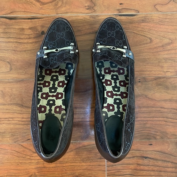 Authentic Gucci Brown GG Suede with Gold Hardware Mid High Heel Shoes - Picture 6 of 16